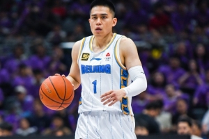 开云官网-陈盈骏：广厦的防守让我们难以进入自己的进攻节奏 心态出了问题